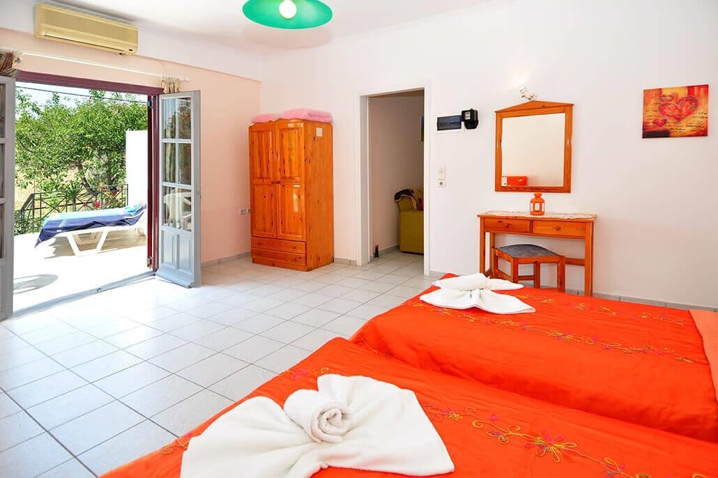 Kaliroi Otel Petra  Dış mekan fotoğraf
